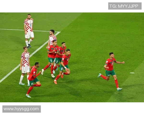 加拿大足球球星高清图片展示，探索其精彩瞬间与运动生涯的辉煌历程